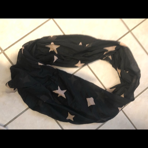 Star Infinity Scarf - Picture 1 of 2